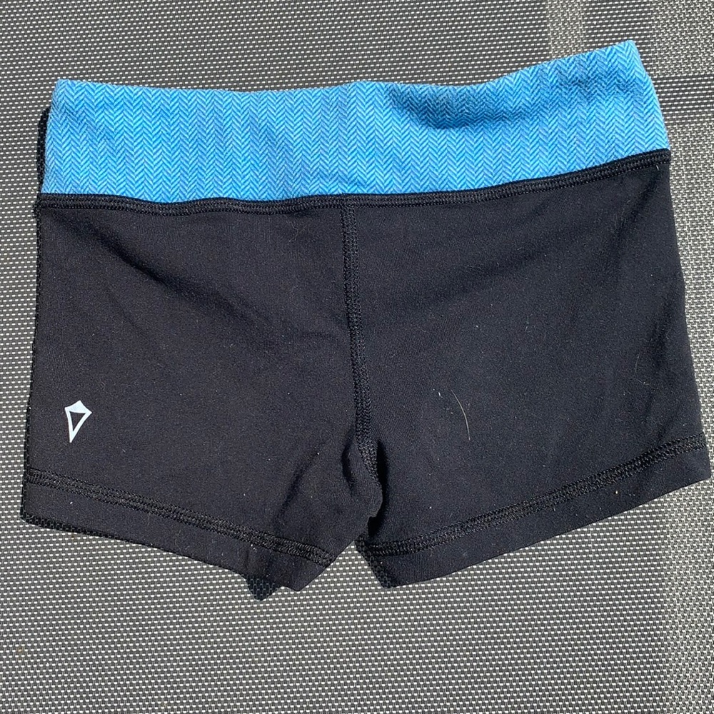 Aviva (Lululemon Kids) Bootie Shorts